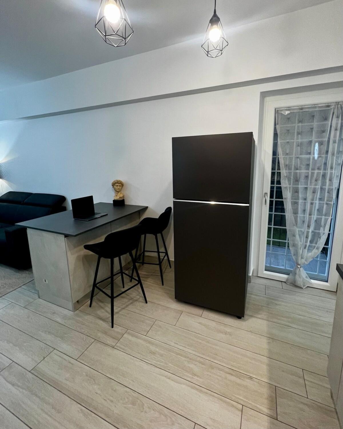 Elegant & Spacious 2Br 2Ba Unit With Private Patio Rome Exterior photo