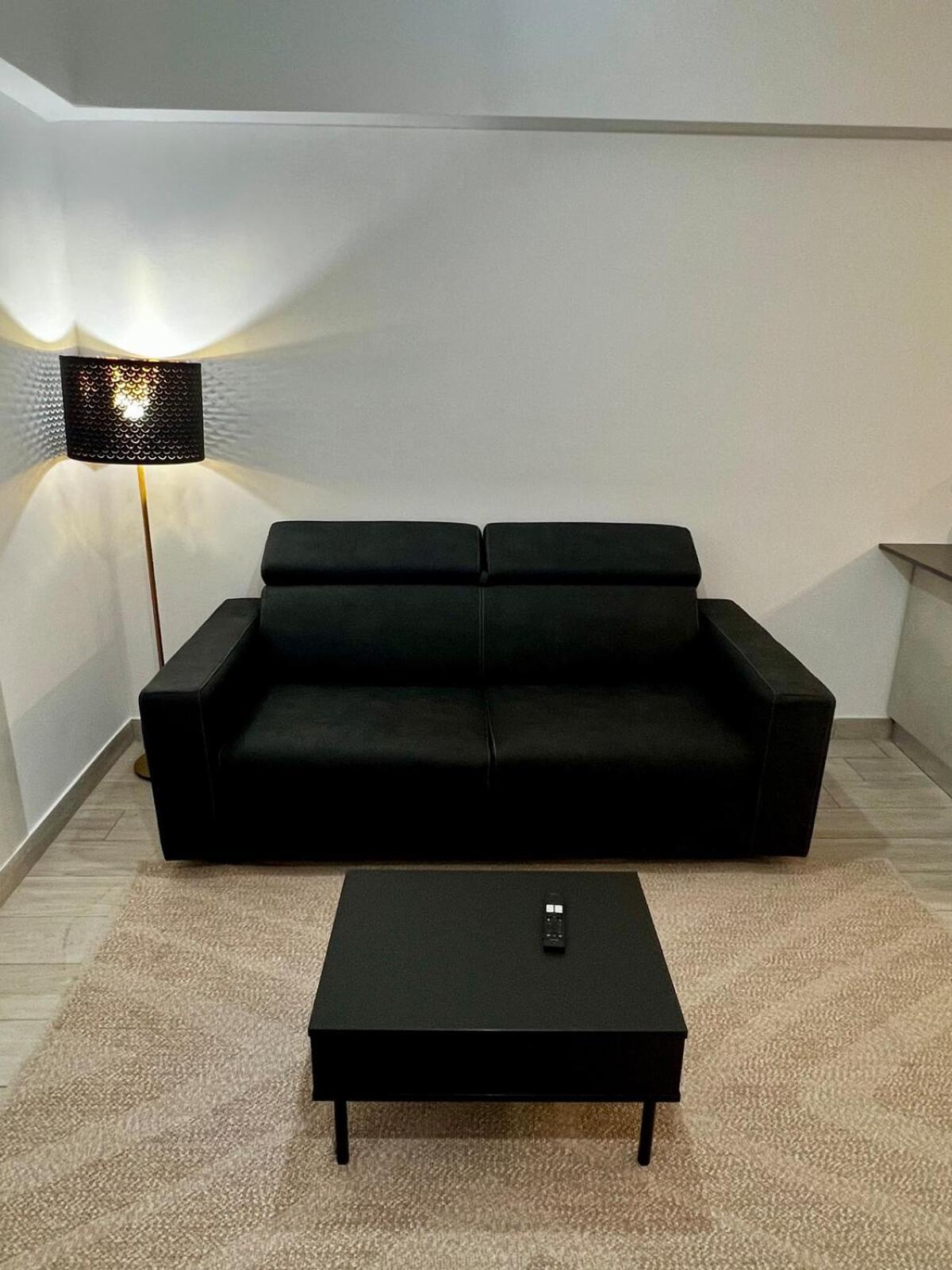 Elegant & Spacious 2Br 2Ba Unit With Private Patio Rome Exterior photo