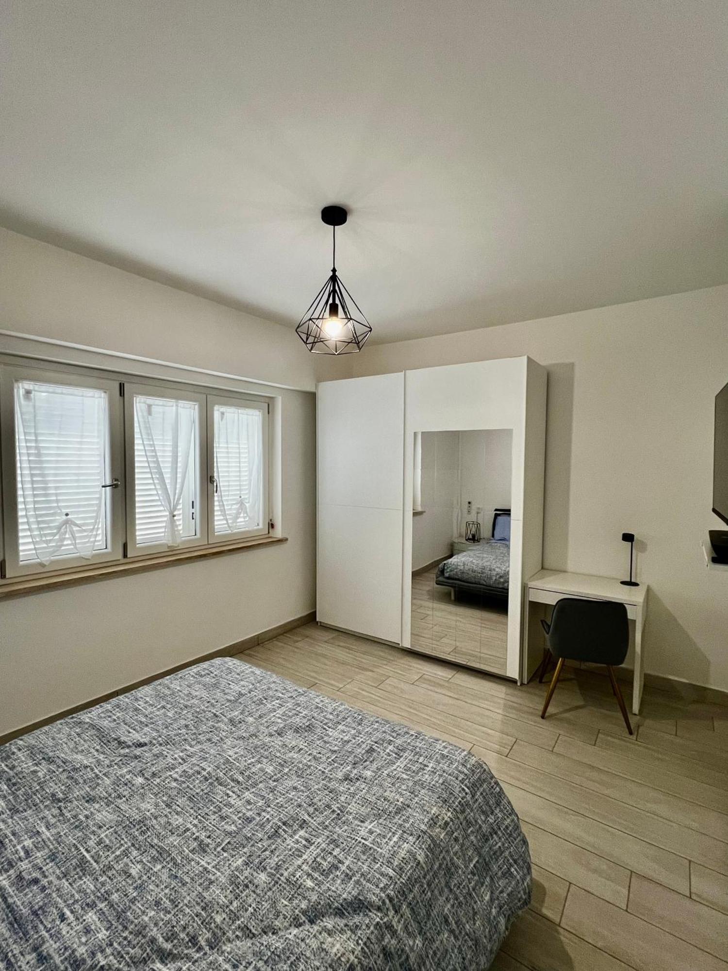 Elegant & Spacious 2Br 2Ba Unit With Private Patio Rome Exterior photo
