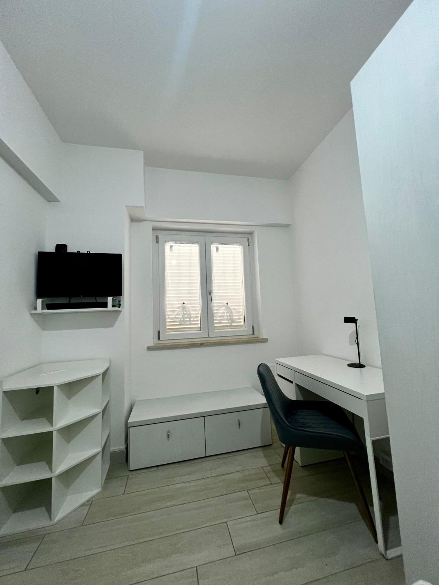 Elegant & Spacious 2Br 2Ba Unit With Private Patio Rome Exterior photo